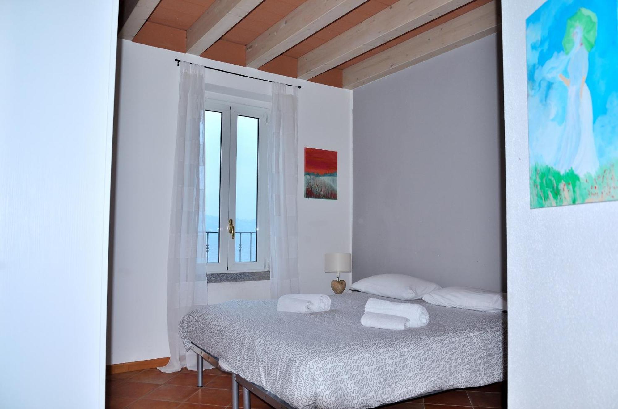 White Garden - Apartment With Access To The Lake Lierna Exterior foto